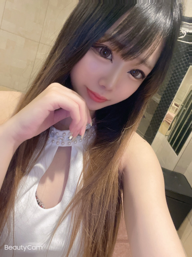 にいな